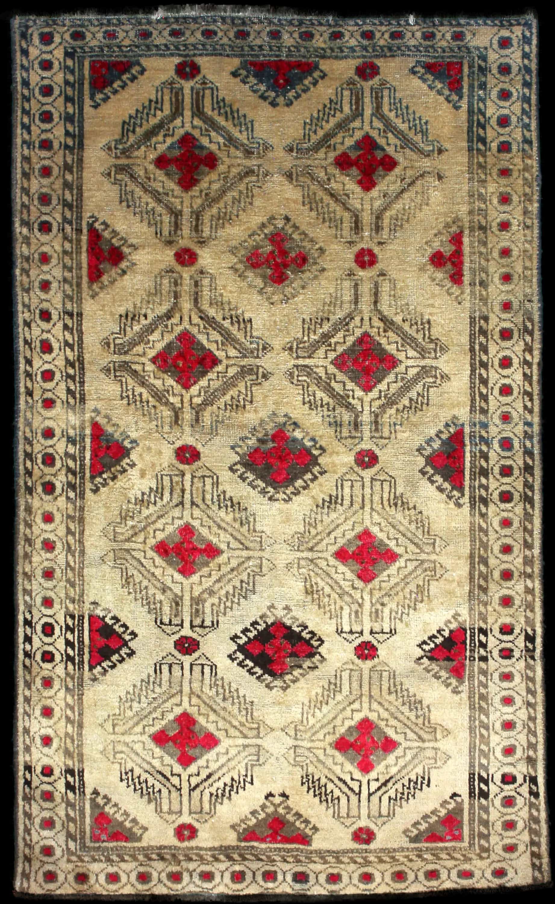 Handmade Perse rug in dimensions 214 centimeters length by 125 centimeters width with mainly Marron et Rouge colors