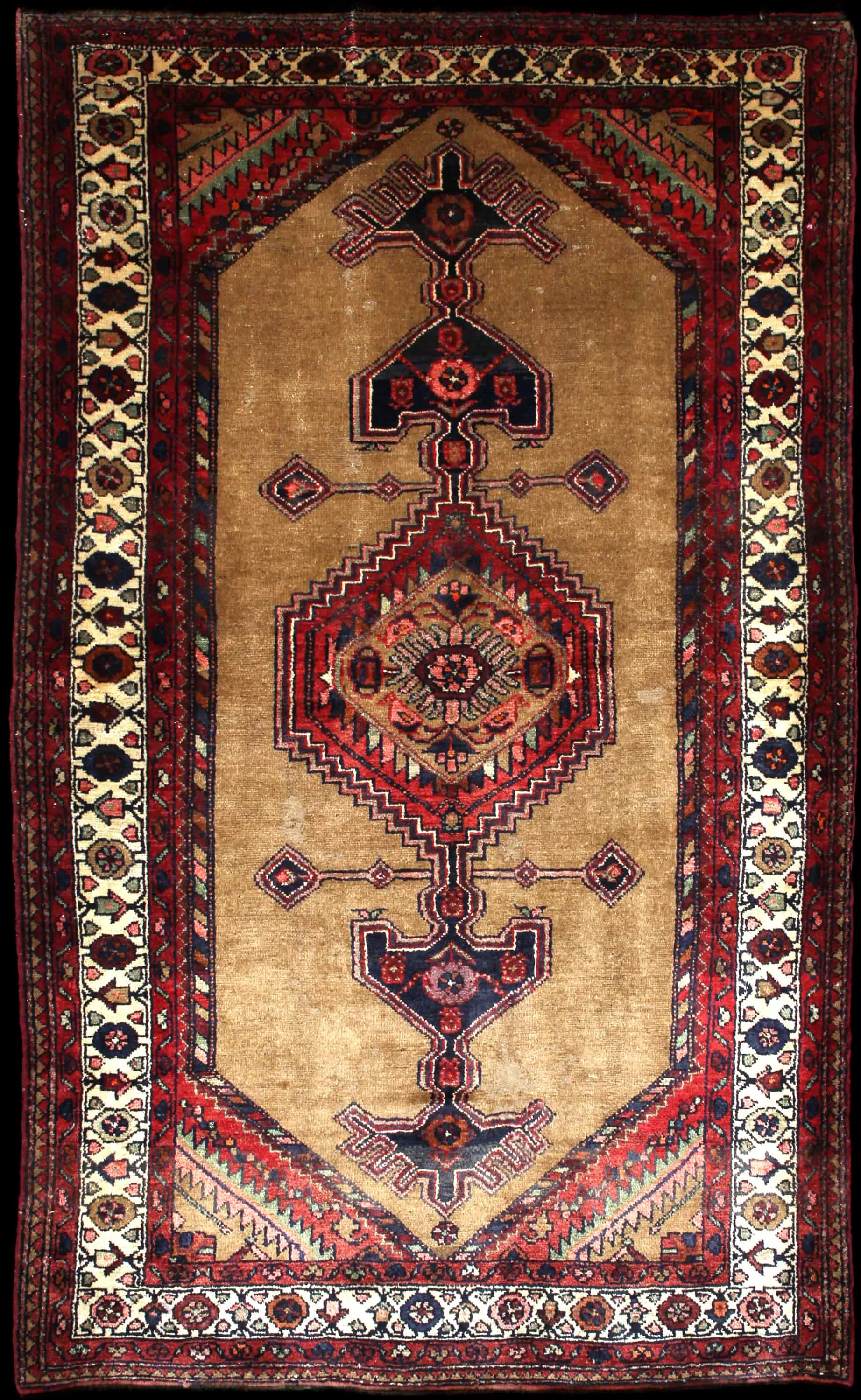 Handmade Perse rug in dimensions 224 centimeters length by 135 centimeters width with mainly Jaune et Marron colors