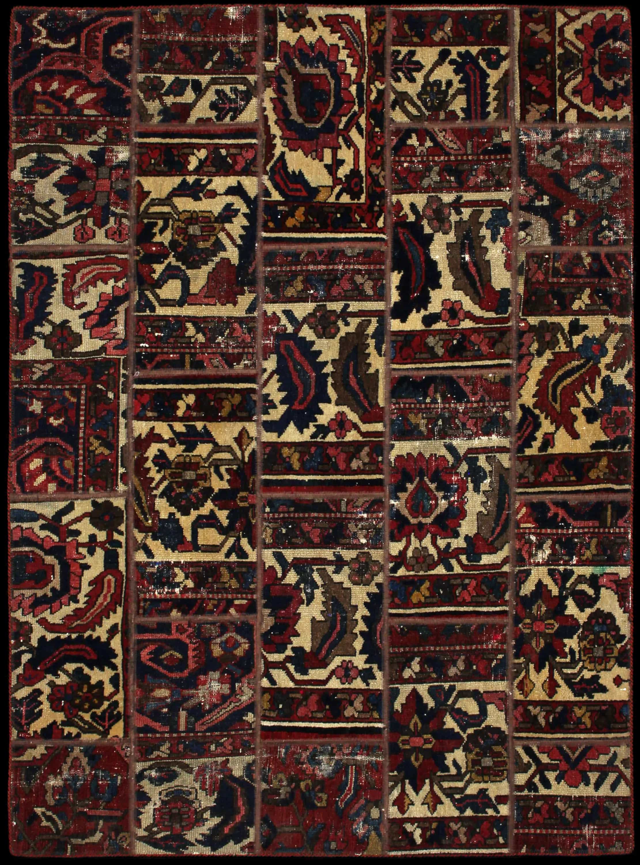 Handmade Persian rug in dimensions 207 centimeters length by 150 centimeters width