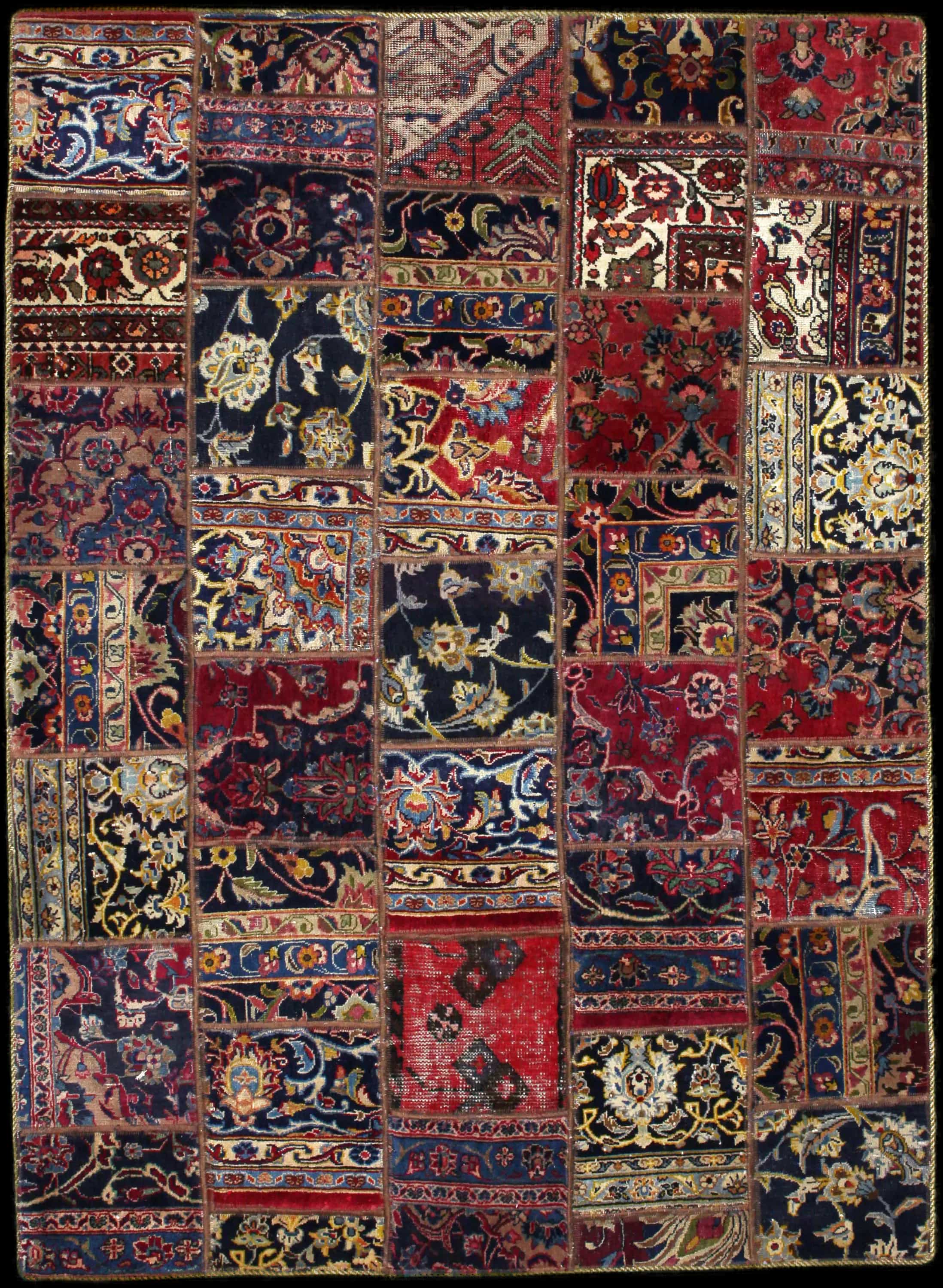 Handmade Perse rug in dimensions 206 centimeters length by 150 centimeters width