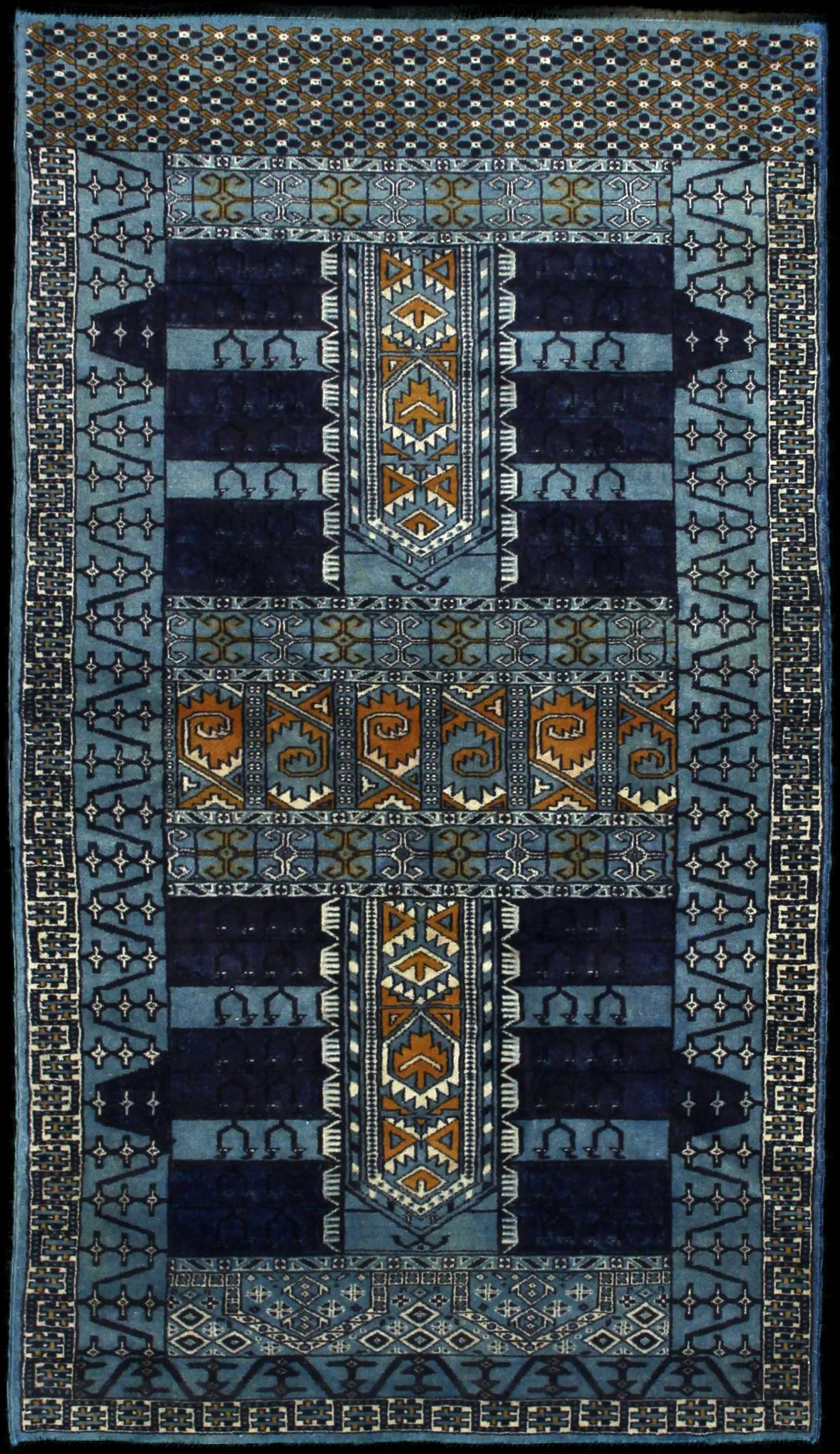 Handmade Perse rug in dimensions 166 centimeters length by 95 centimeters width with mainly Bleu colors