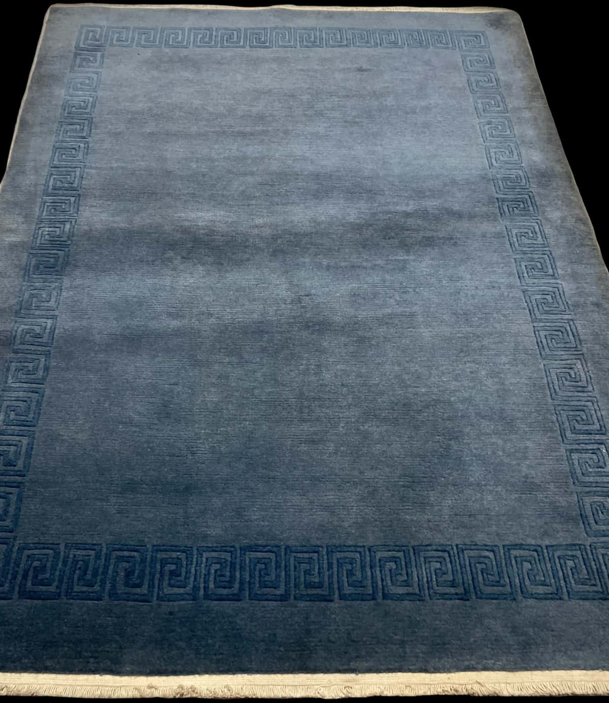 Nepali rug of Tibetan style in dimensions 203 centimeters length by 152 centimeters width with mainly blue colors — Perspective