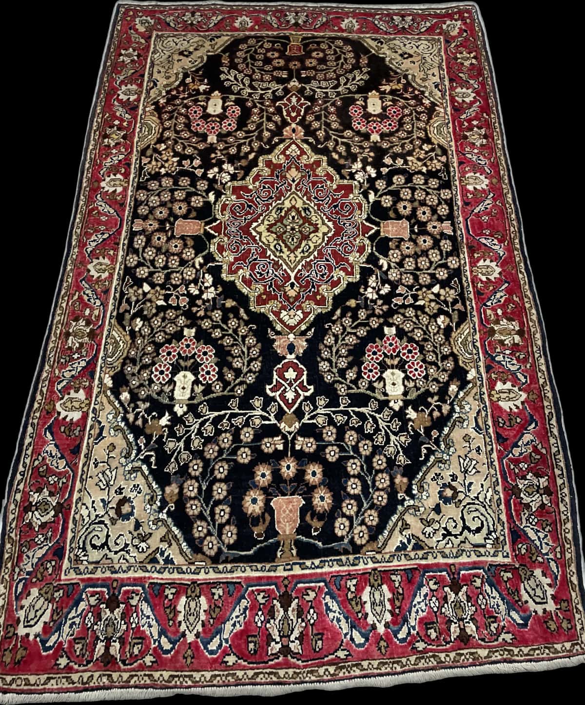 Persian rug of Sanandaj style in dimensions 183 centimeters length by 112 centimeters width with mainly black colors — Perspective