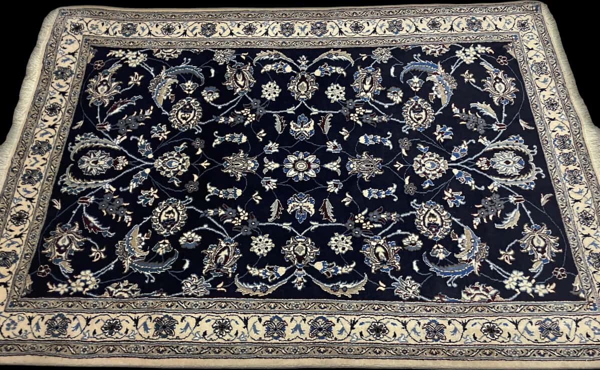 Persian rug of Nain style in dimensions 206 centimeters length by 140 centimeters width with mainly blue colors — Perspective
