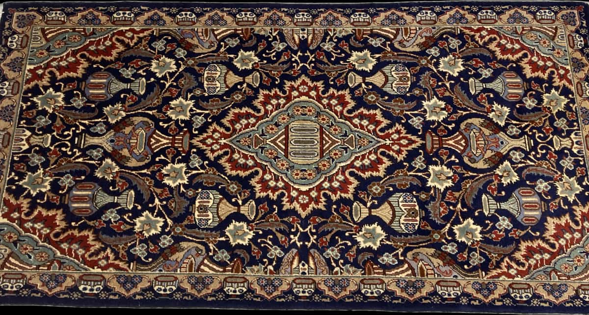 Persian rug of Kashmar style in dimensions 210 centimeters length by 106 centimeters width with mainly blue colors — Perspective