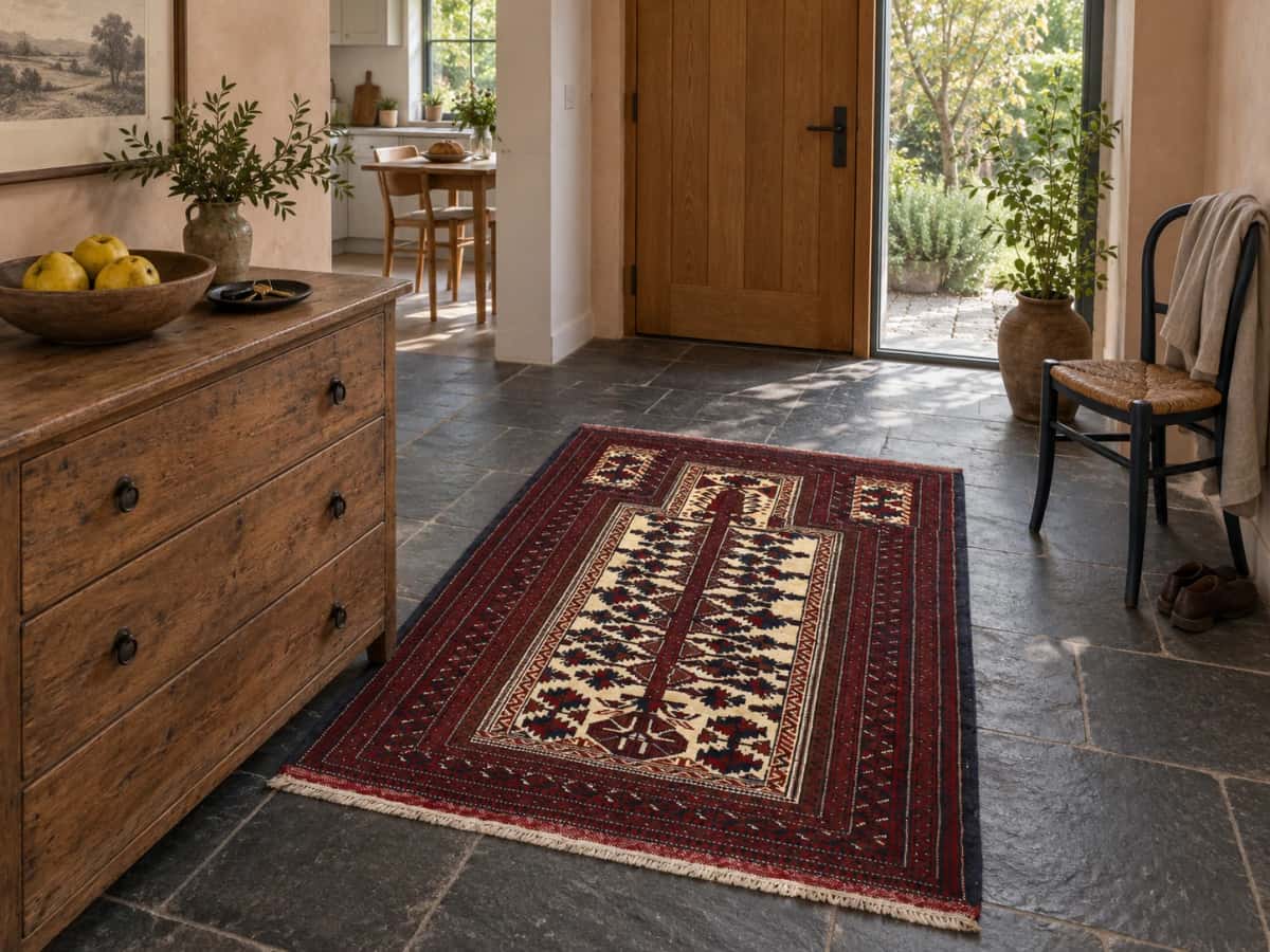 Persian Turkoman Prayer Rug, 115x160 cm, mainly red — In a room
