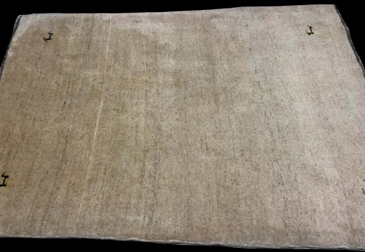 Persian rug of Gabbeh style in dimensions 187 centimeters length by 135 centimeters width with mainly beige colors — Perspective