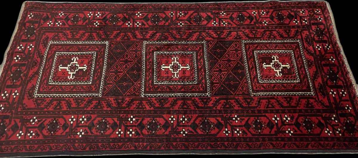 Persian rug of Baluch style in dimensions 208 centimeters length by 107 centimeters width with mainly red colors — Perspective