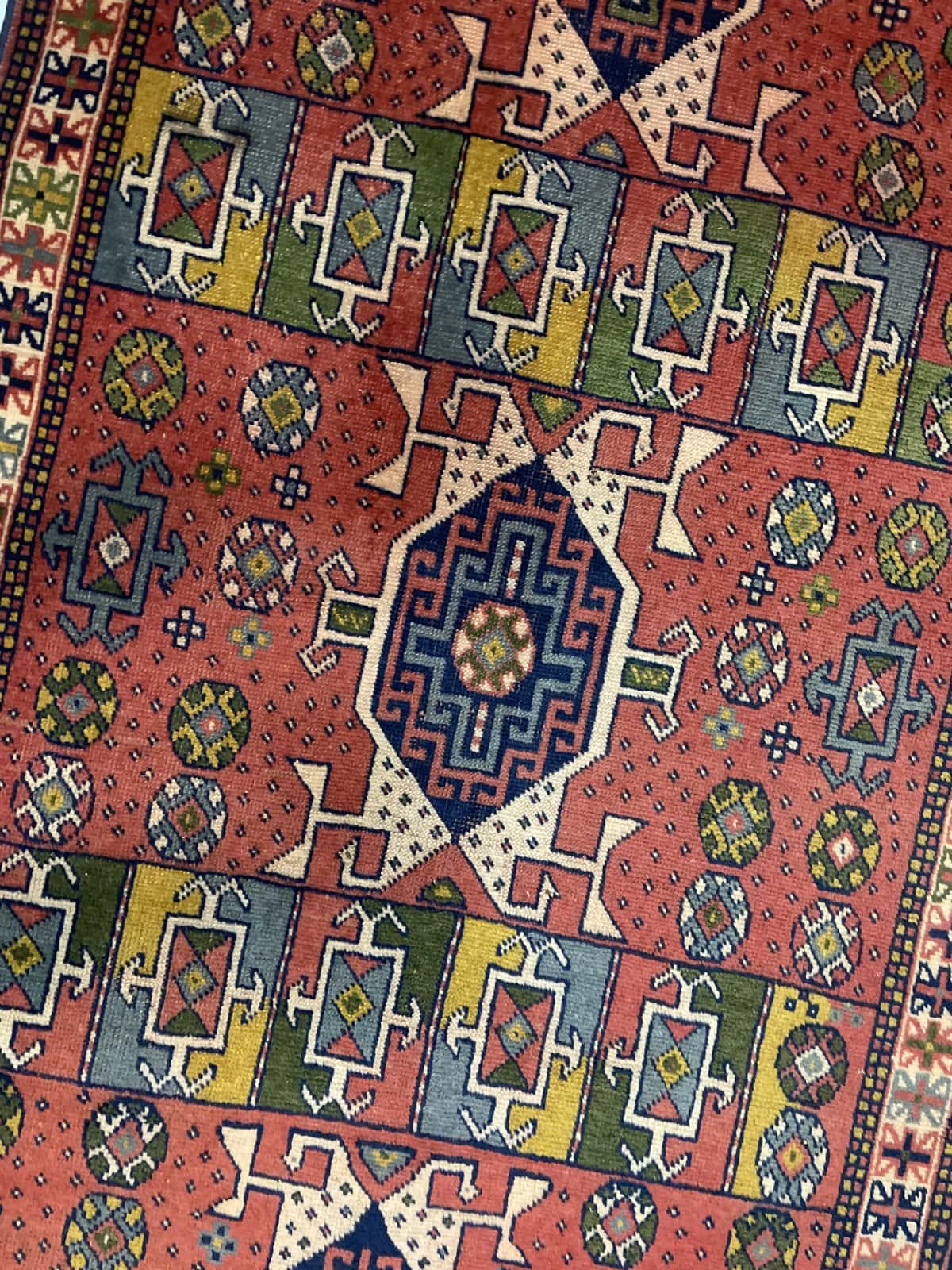 Persian rug of Quchan style in dimensions 202 centimeters length by 108 centimeters width with mainly red and blue colors — Perspective
