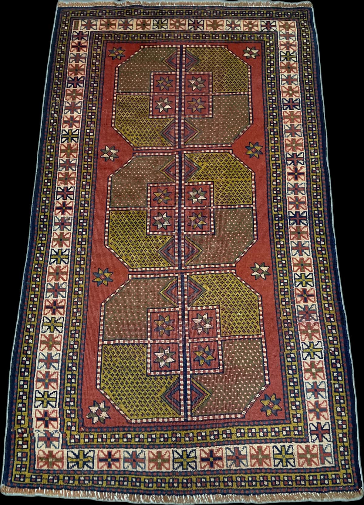 Persian rug of Baluch style in dimensions 187 centimeters length by 110 centimeters width with mainly red colors — Perspective