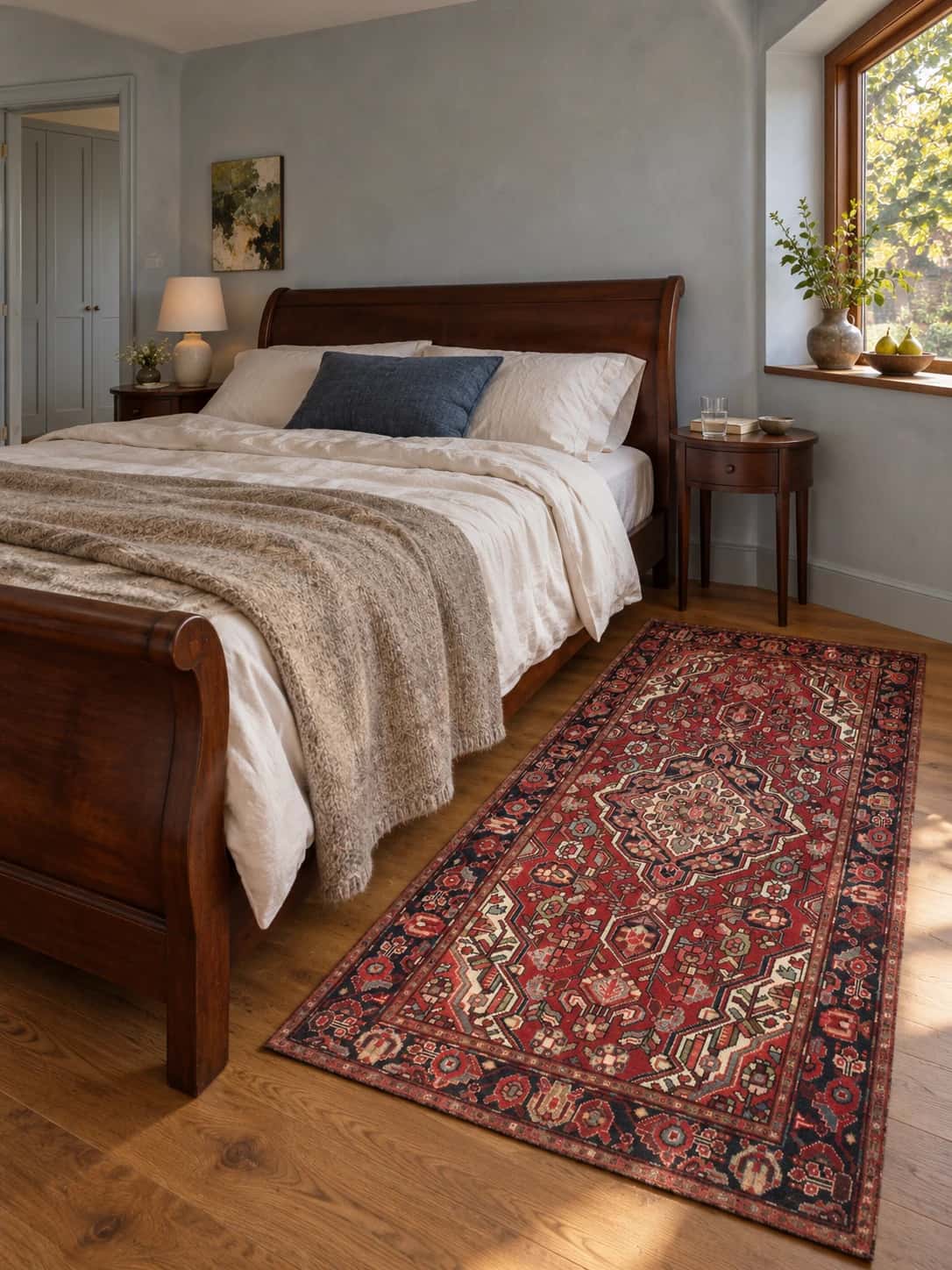 Persian Bakhtiari rug, oriental, 123x202 cm, mainly red — In a room