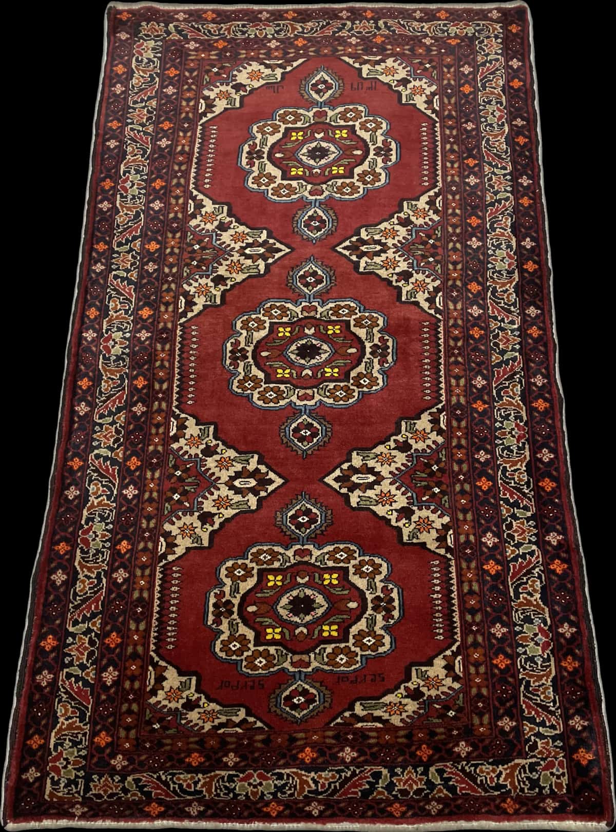 Persian rug of Baluch style in dimensions 198 centimeters length by 111 centimeters width with mainly red and orange colors — Perspective