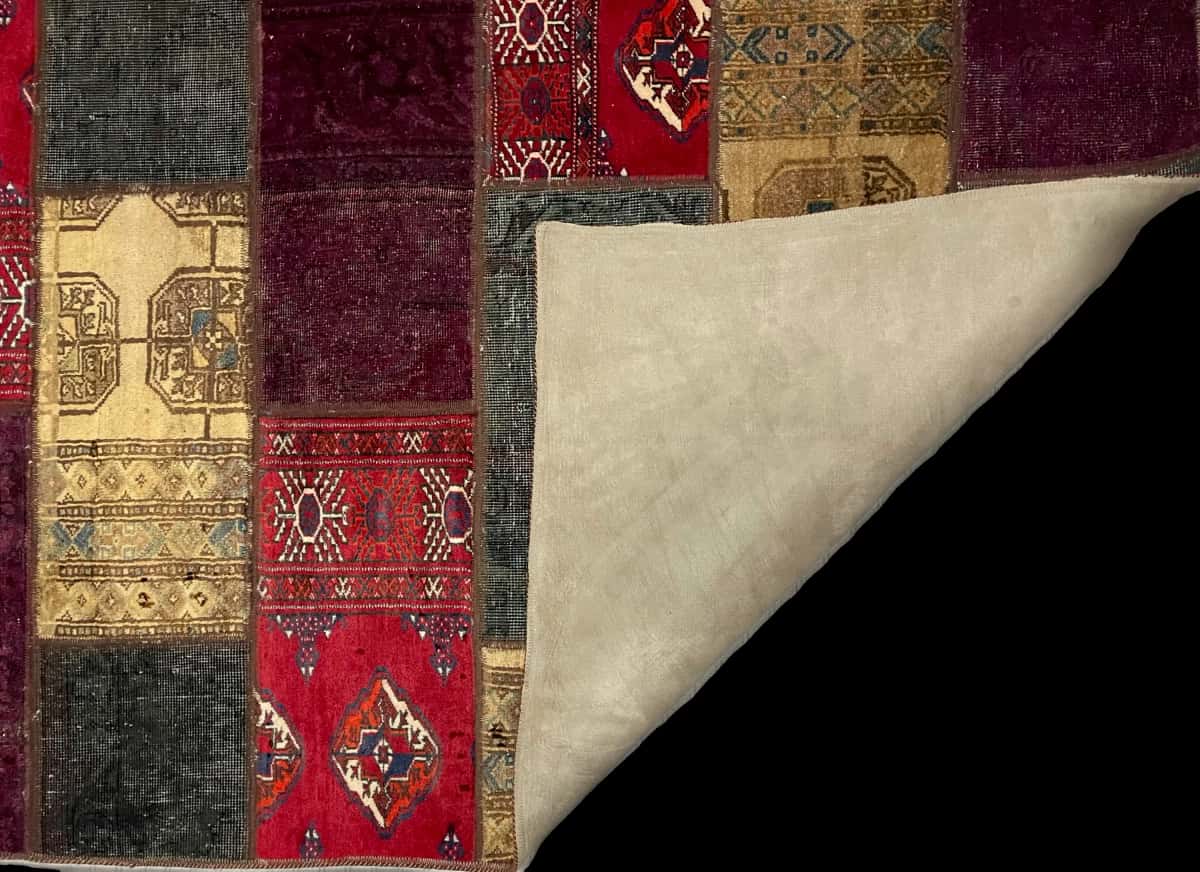 Persian rug of Rey style in dimensions 213 centimeters length by 150 centimeters width with mainly colorful colors — Folded