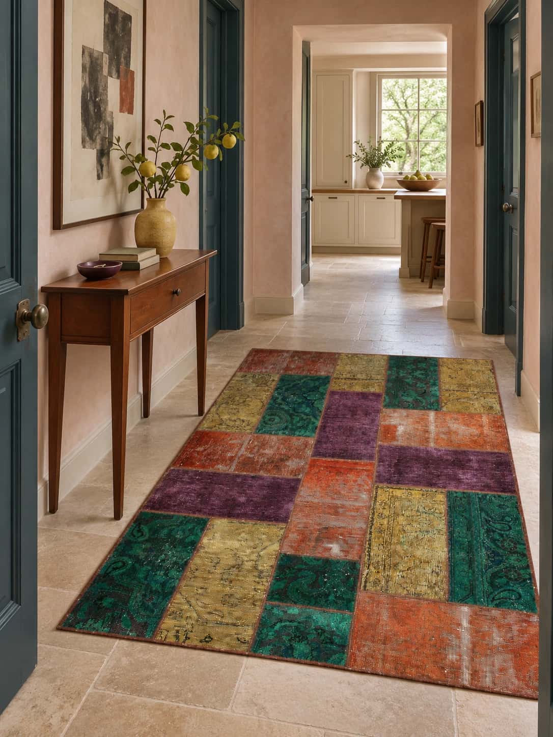 Alfombra patchwork persa Rey, 150x210 cm, de colores variados — En una habitación
