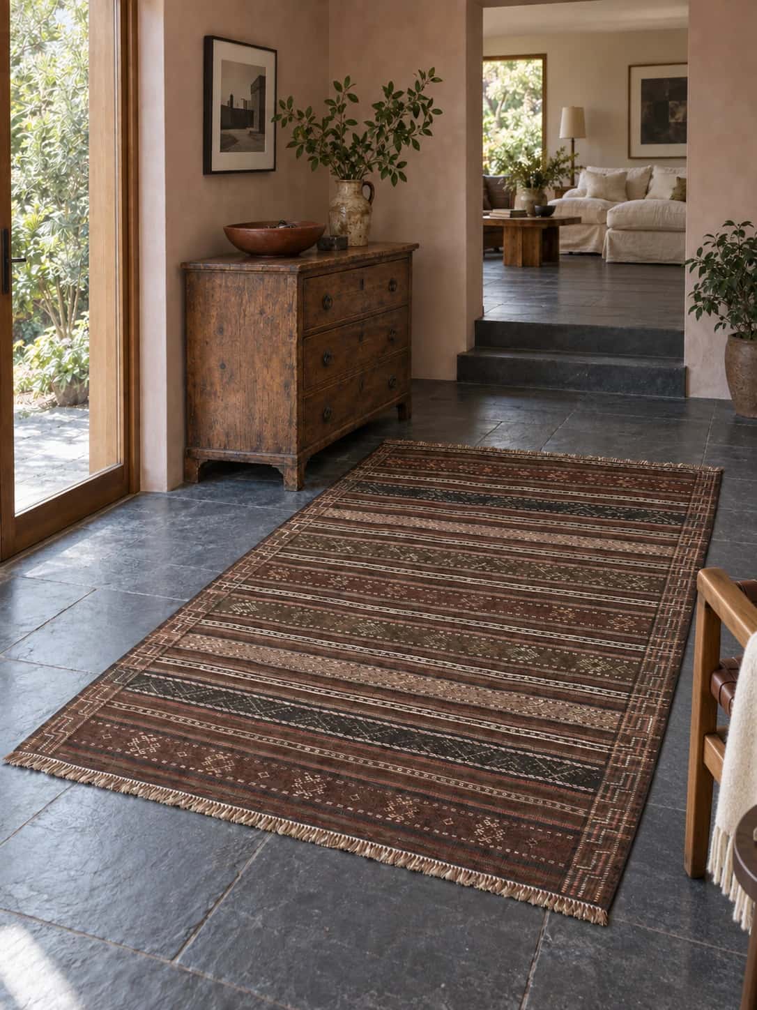 Persian Sumak Kilim rug, 140x211 cm, mainly brown — In a room