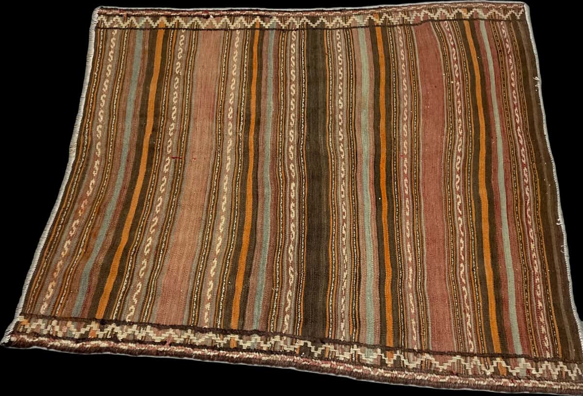 Persian rug of Sumak style in dimensions 163 centimeters length by 138 centimeters width with mainly brown colors — Perspective