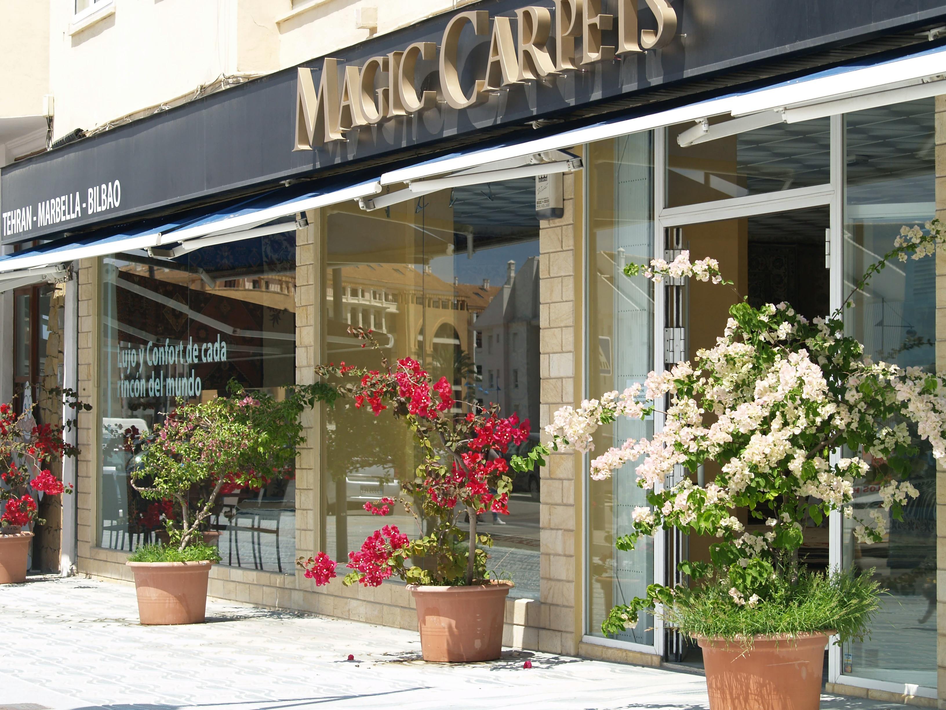 Entrée du magasin Magic Carpets Marbella