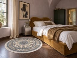 Persian round rug, diameter 150 cm, mainly cream and blue — In a room