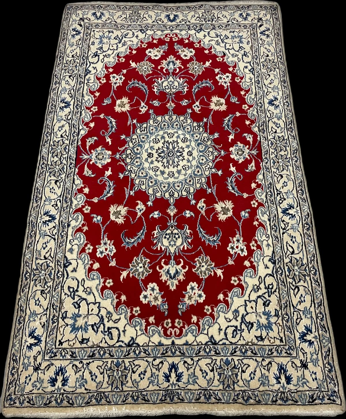 Tapis persan Nain, oriental, 118x200 cm, principalement rouge — Perspective
