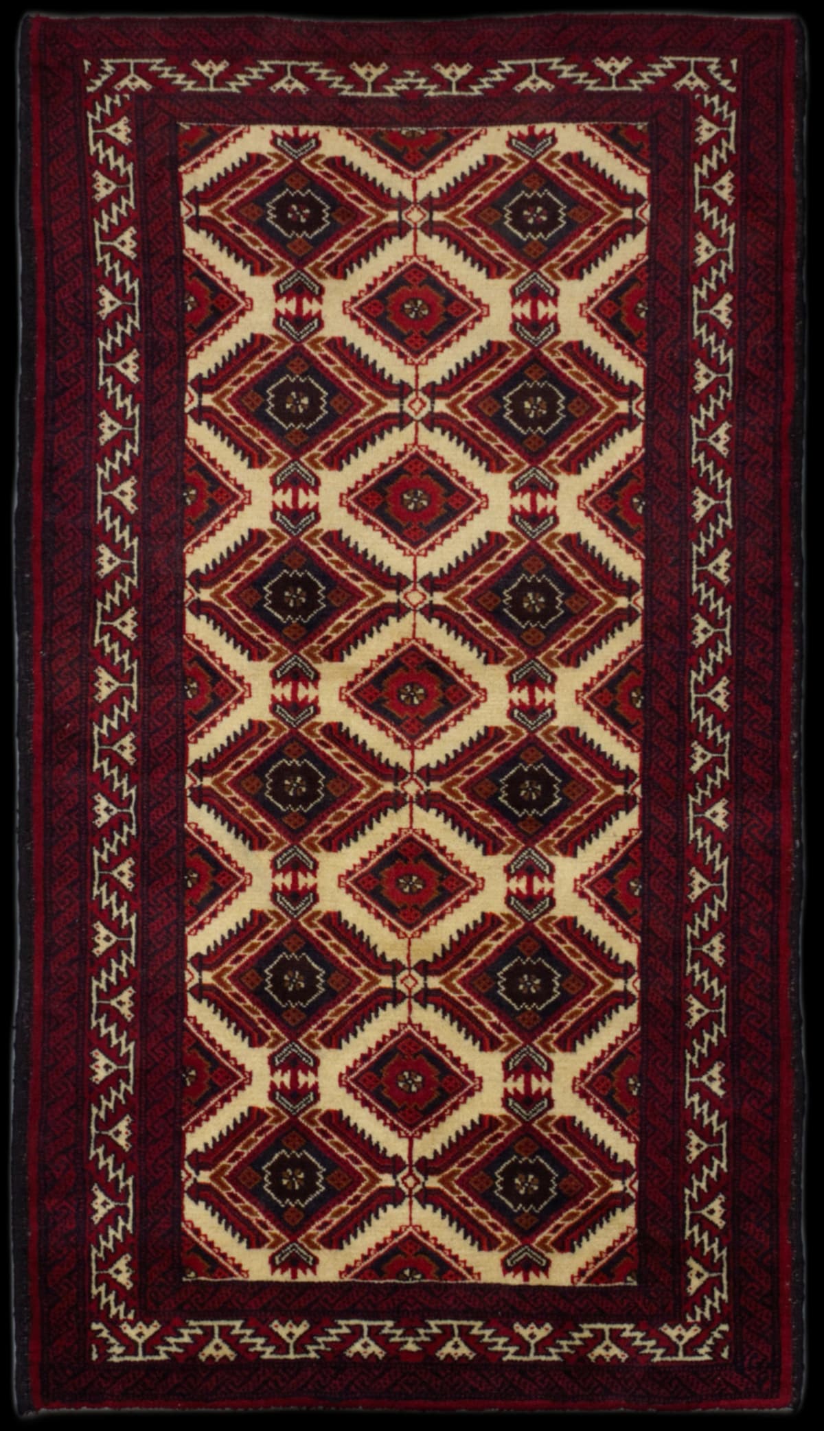Persian rug in dimensions 190 centimeters length by 100 centimeters width with mainly red colors