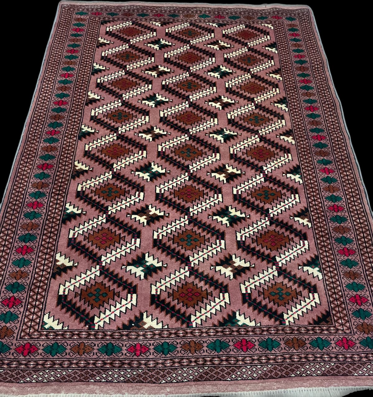 Tapis persan turkmène, géométrique, 133x200 cm, principalement marron — Perspective