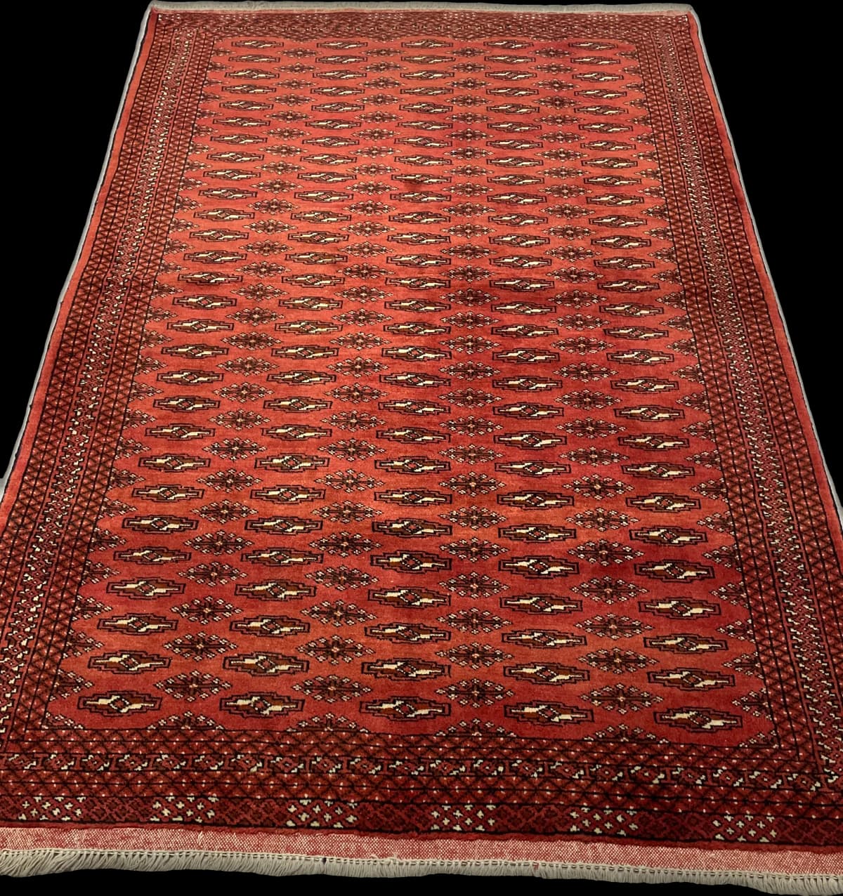 Tapis persan turkmène, oriental, 125x192 cm, principalement rouge — Perspective