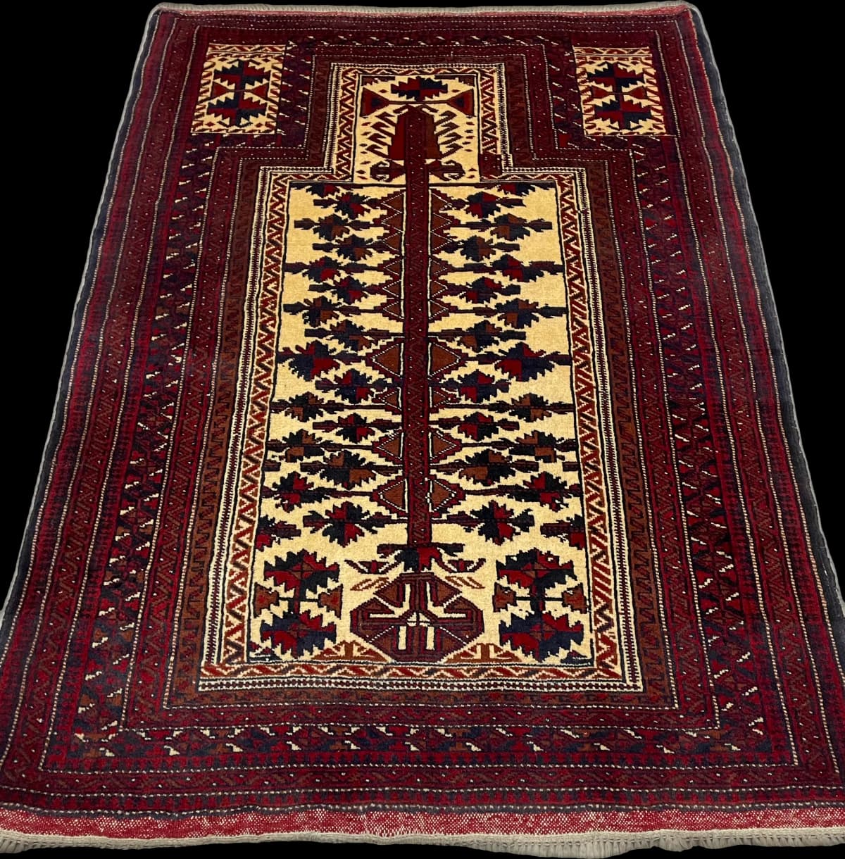 Tapis de prière persan turkmène, 115x160 cm, principalement rouge — Perspective