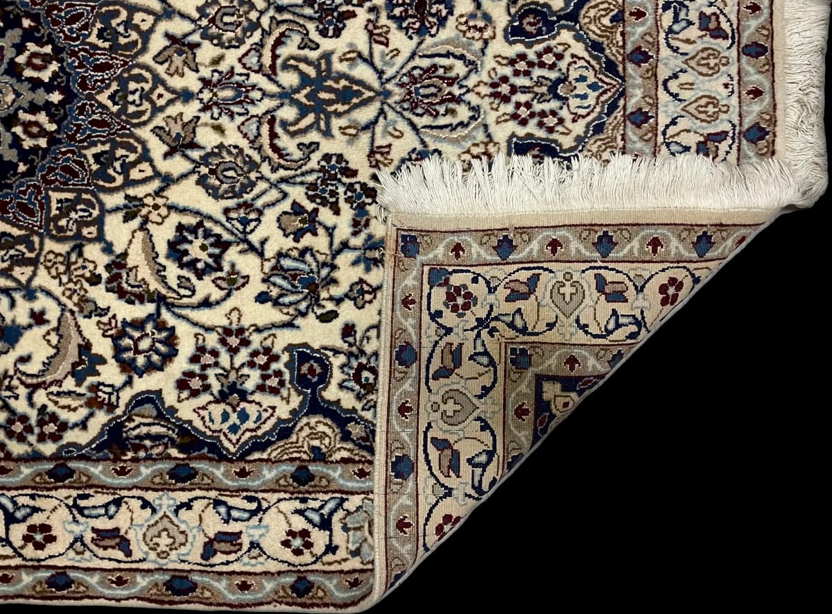 Tapis persan Nain, oriental, 122x202 cm, principalement bleu et blanc — Plié