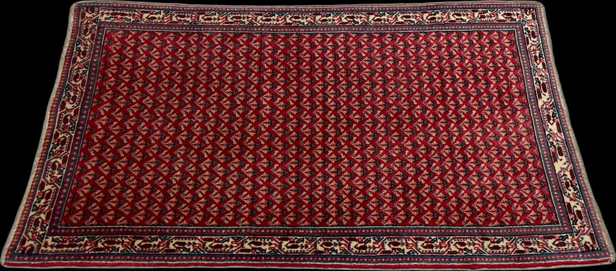 Perserteppich Arak, orientalisch, 67x115 cm, überwiegend in Rot — Perspektive