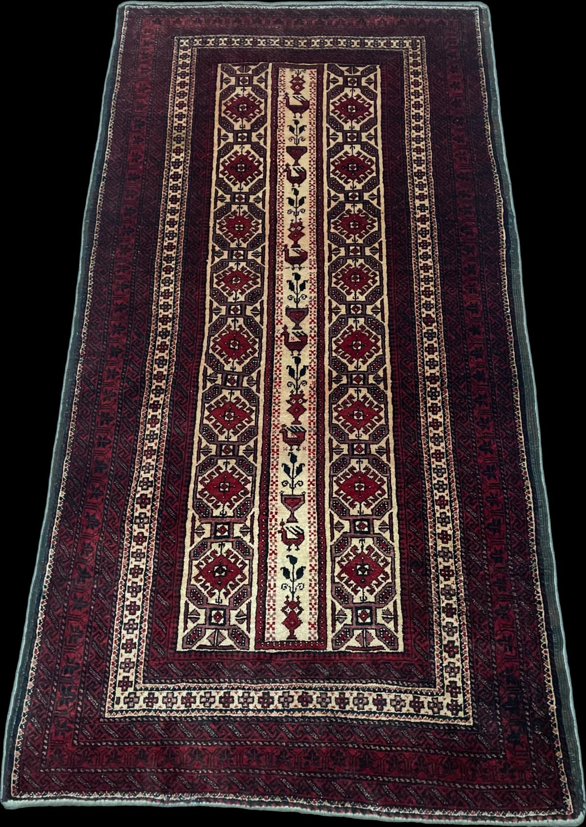 Perserteppich Belutsch, orientalisch, 108x205 cm, überwiegend in Rot — Perspektive