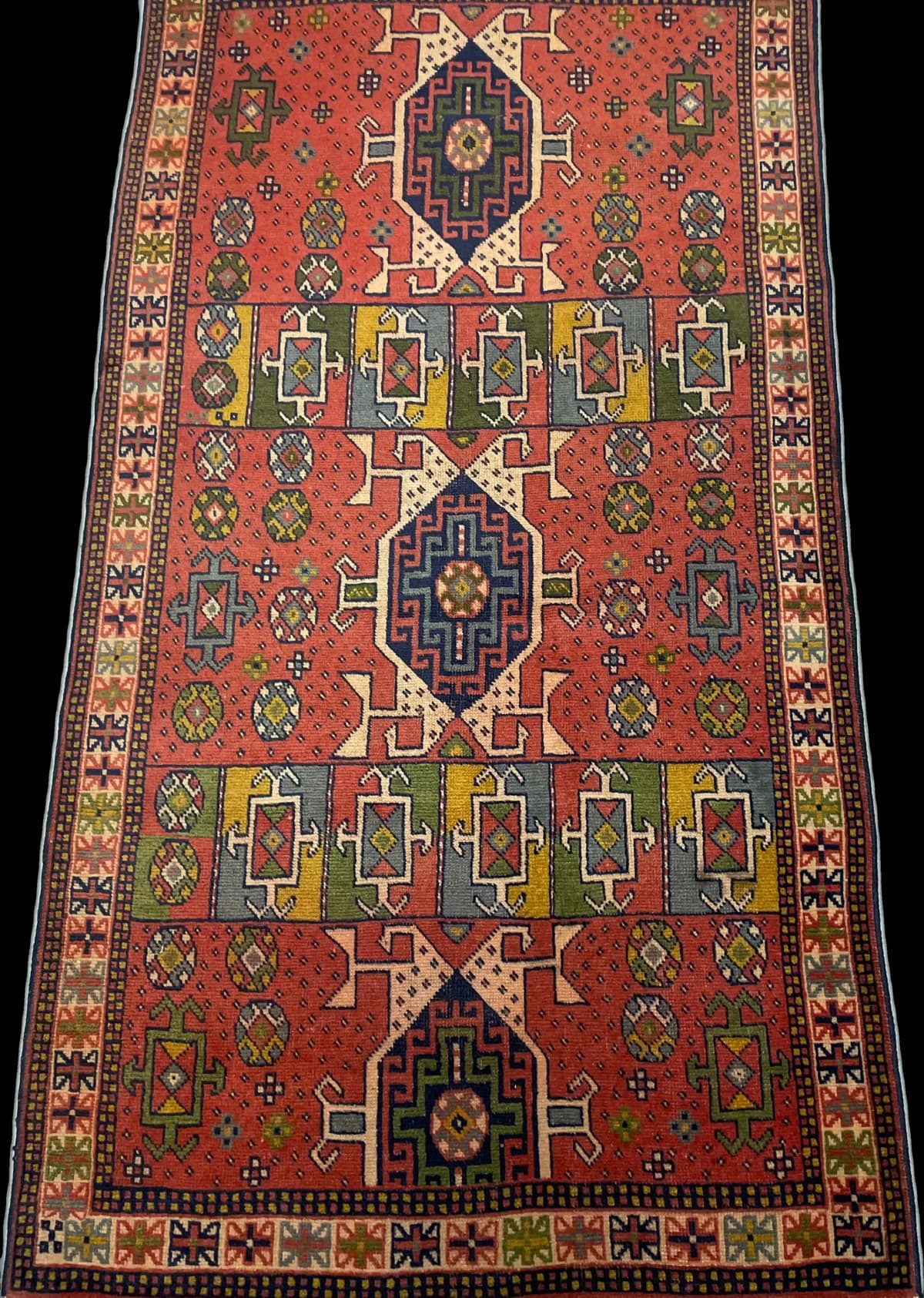 Perserteppich Quchan, orientalisch, 108x202 cm, überwiegend in Orange — Perspektive