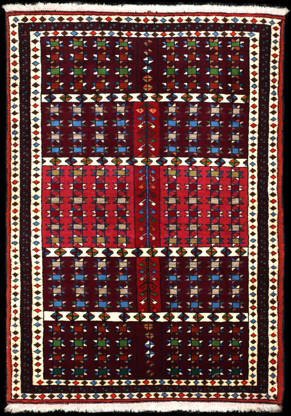 Persian rug of Quchan style in dimensions 171 centimeters length by 118 centimeters width with mainly red and brown colors