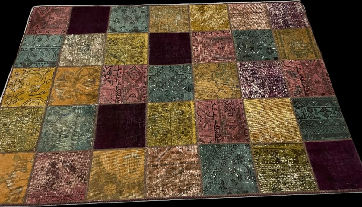 Tapis patchwork persan Rey, 150x210 cm, multicolore — Perspective