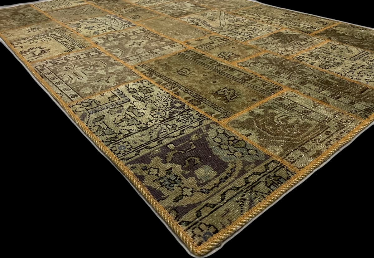 Persischer Patchwork-Teppich Rey, 140x203 cm, überwiegend in Grün — Ecke & Kante