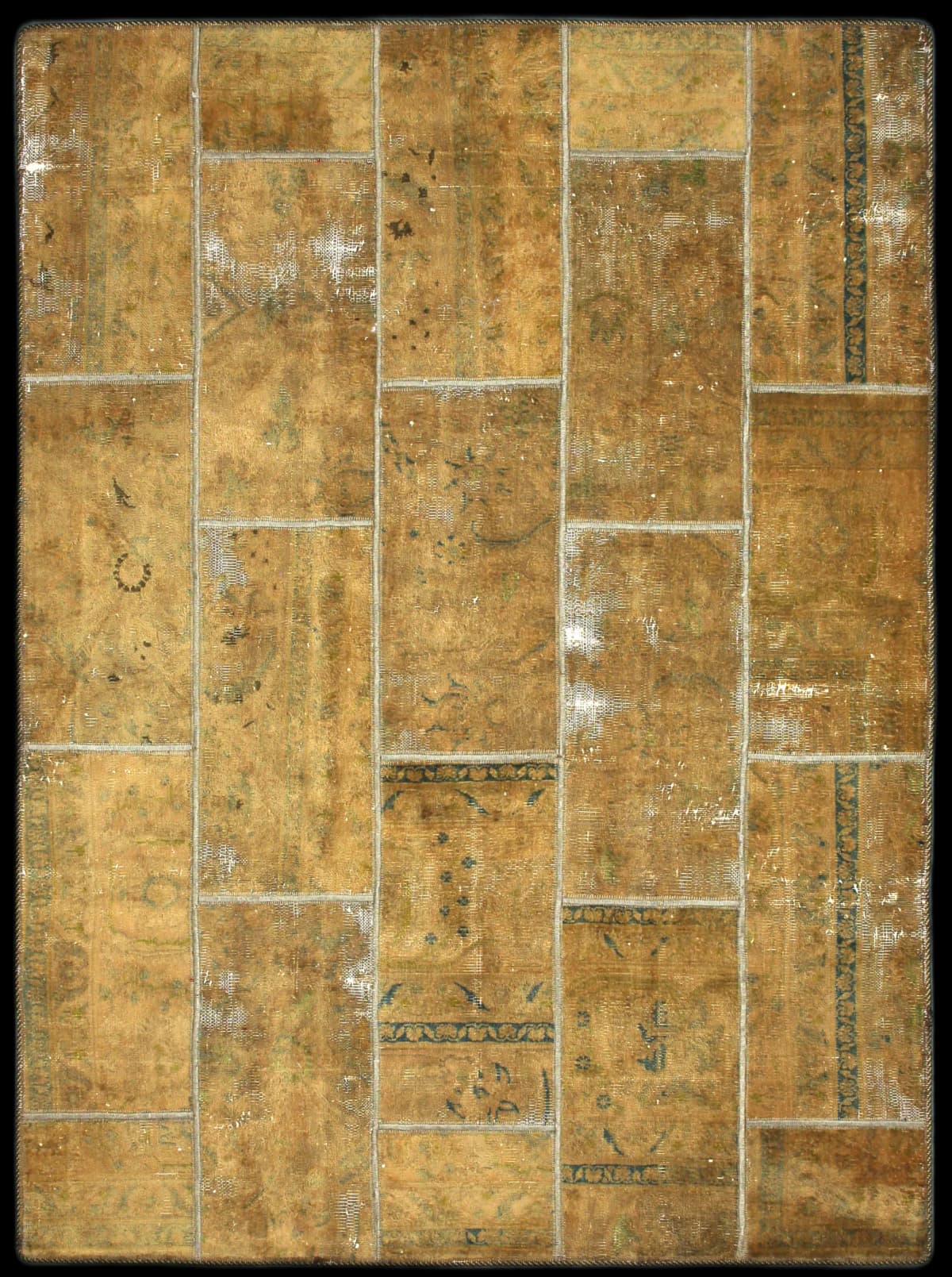 Persian rug of Patchwork style in dimensions 202 centimeters length by 151 centimeters width with mainly yellow colors