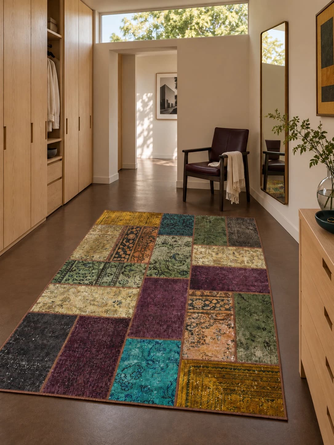 Persischer Patchwork-Teppich Rey, 152x210 cm, bunt — Im Raum