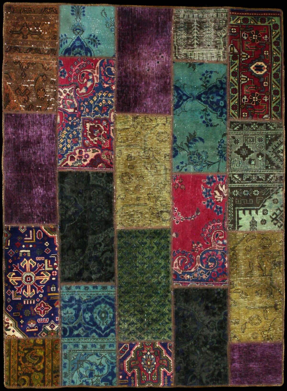 Persian rug of Patchwork style in dimensions 205 centimeters length by 152 centimeters width with mainly colorful colors