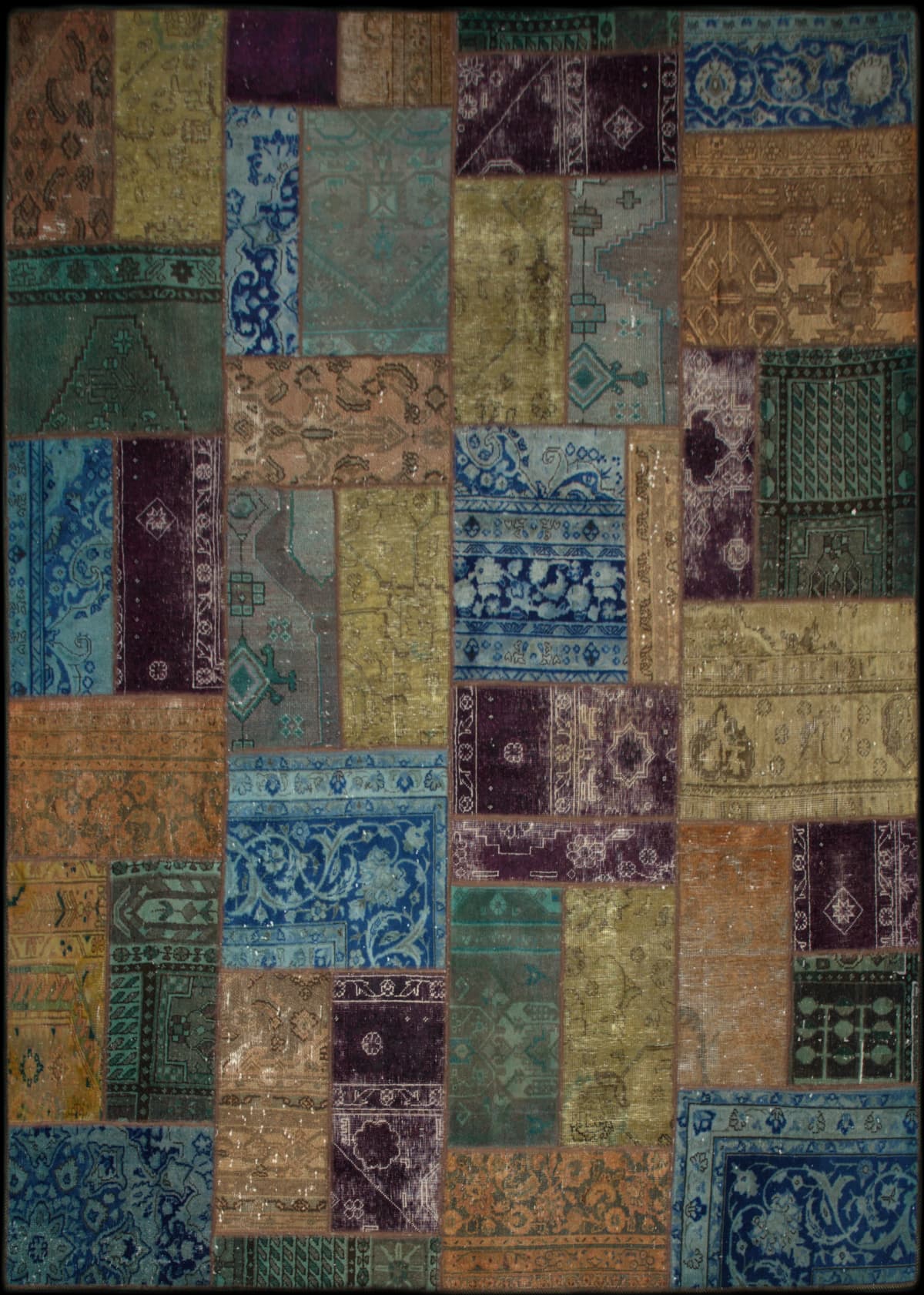 Persian rug in dimensions 301 centimeters length by 247 centimeters width