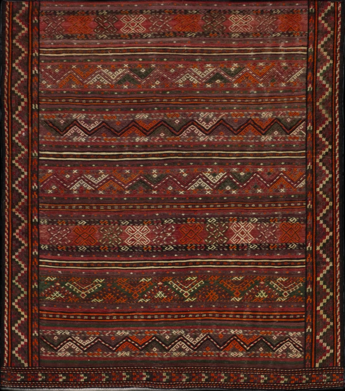 Persian rug in dimensions 185 centimeters length by 145 centimeters width with mainly colorful colors