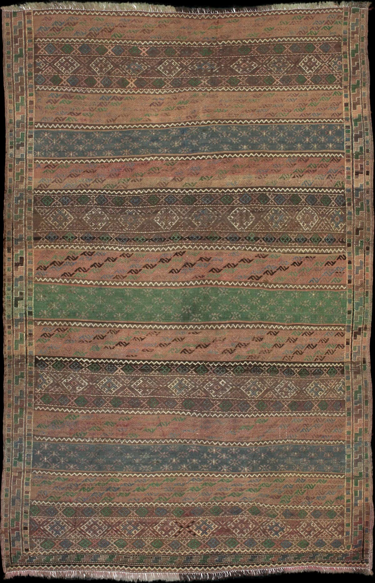 Persian rug of Sumak style in dimensions 233 centimeters length by 150 centimeters width with mainly brown colors