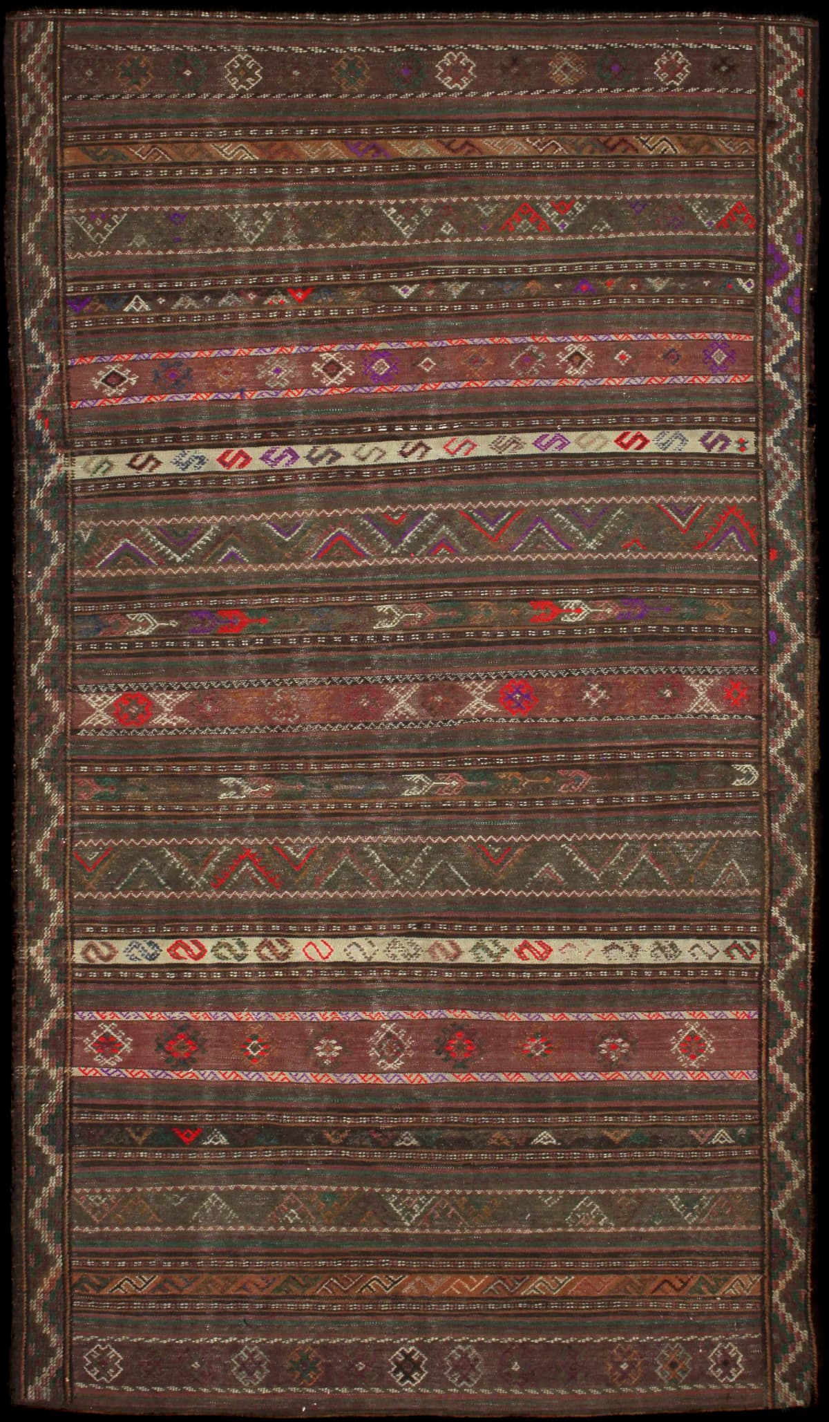Persian rug of Sumak style in dimensions 260 centimeters length by 145 centimeters width