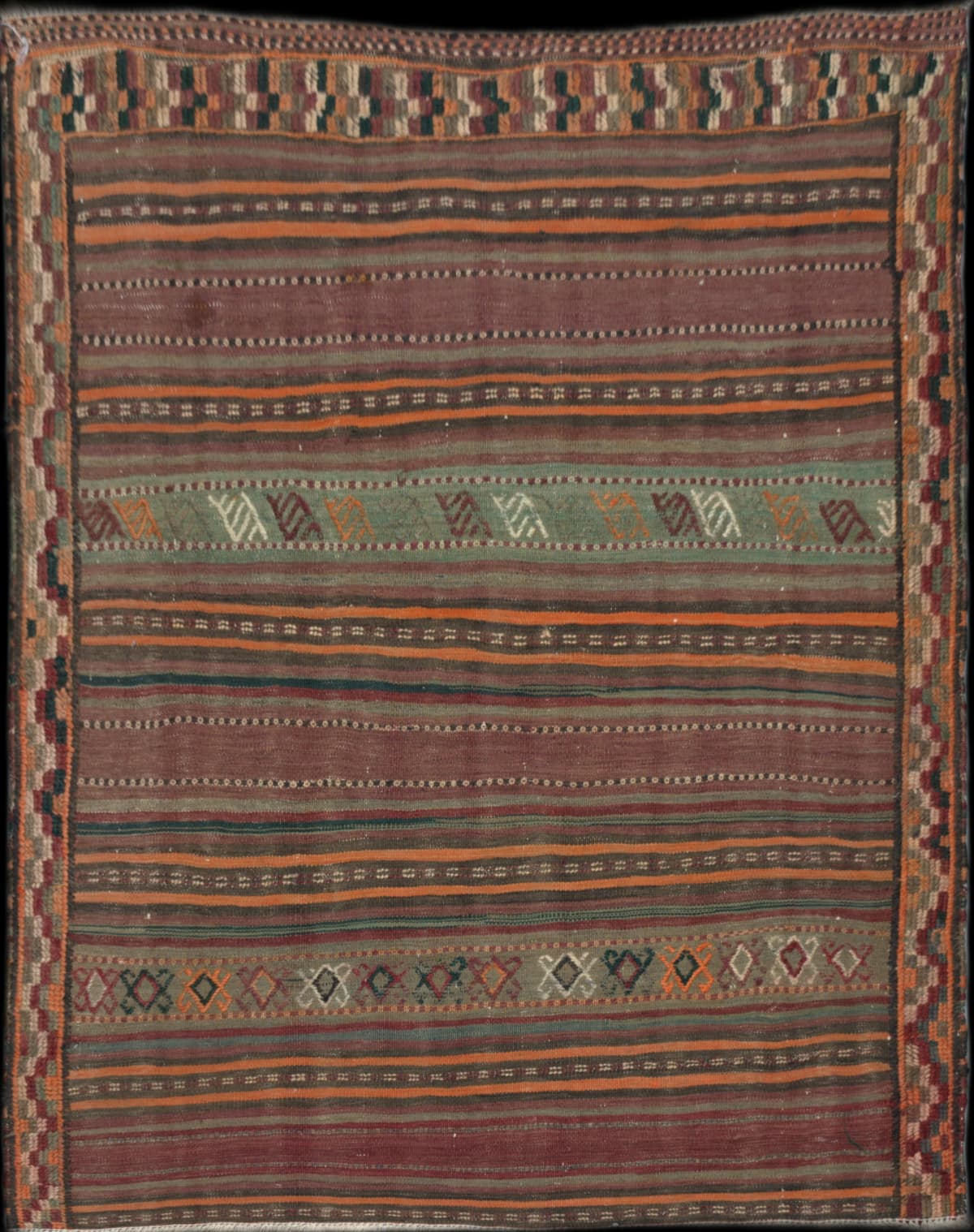 Persian rug in dimensions 134 centimeters length by 127 centimeters width