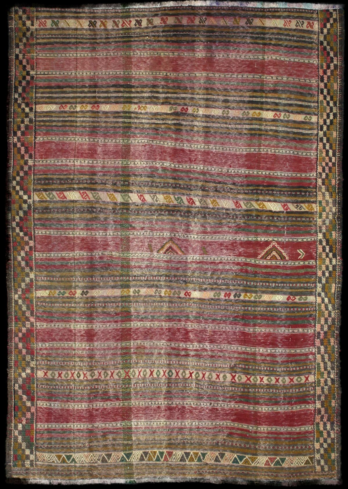Persian rug of Sumak style in dimensions 216 centimeters length by 150 centimeters width