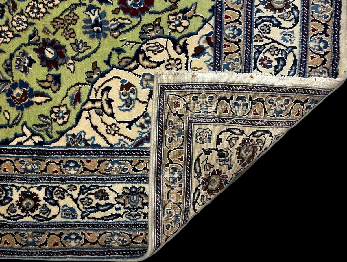 Tapis persan Nain, oriental, 146x208 cm, principalement vert et bleu — Plié