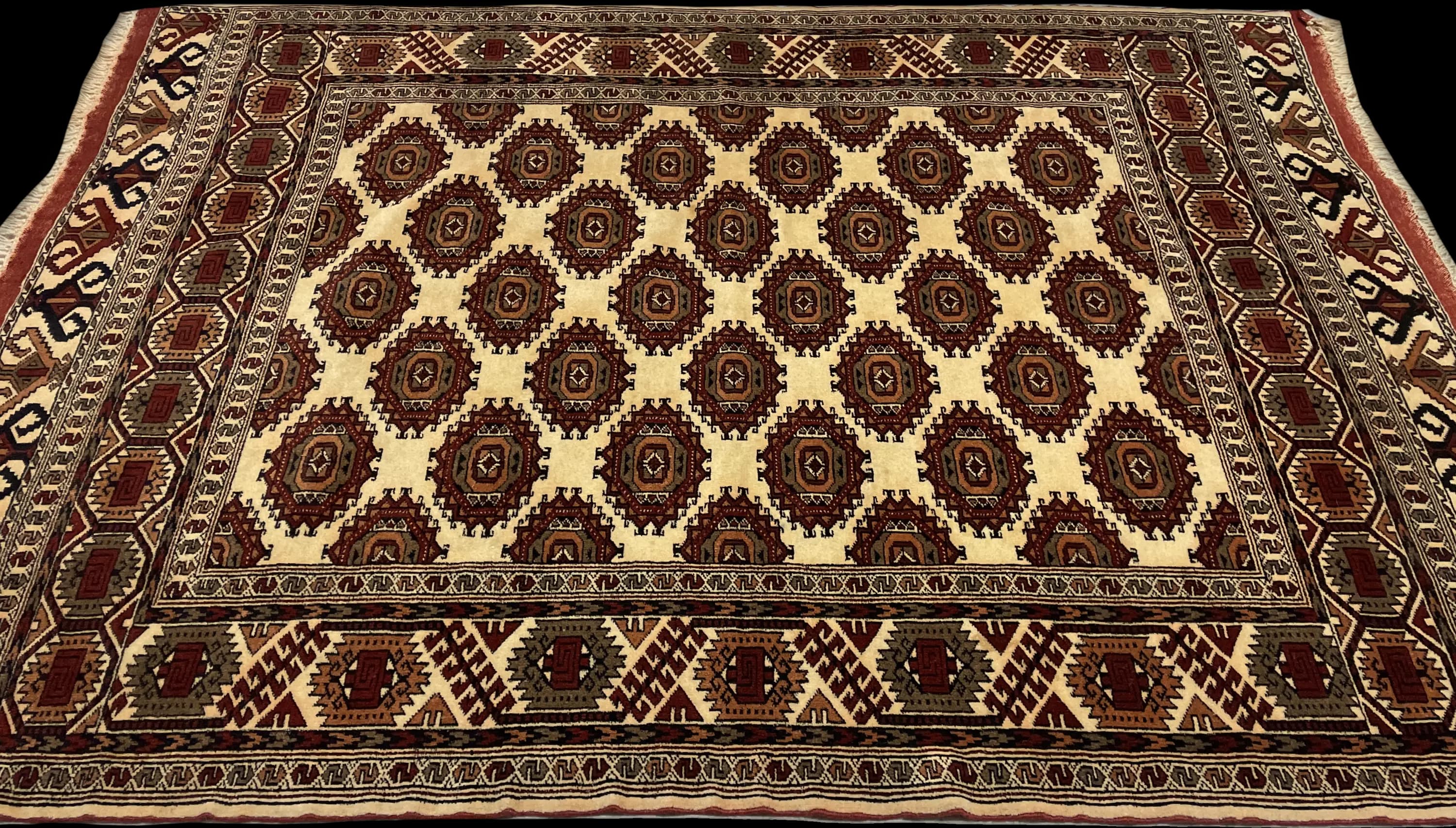 Perspective view of the rug