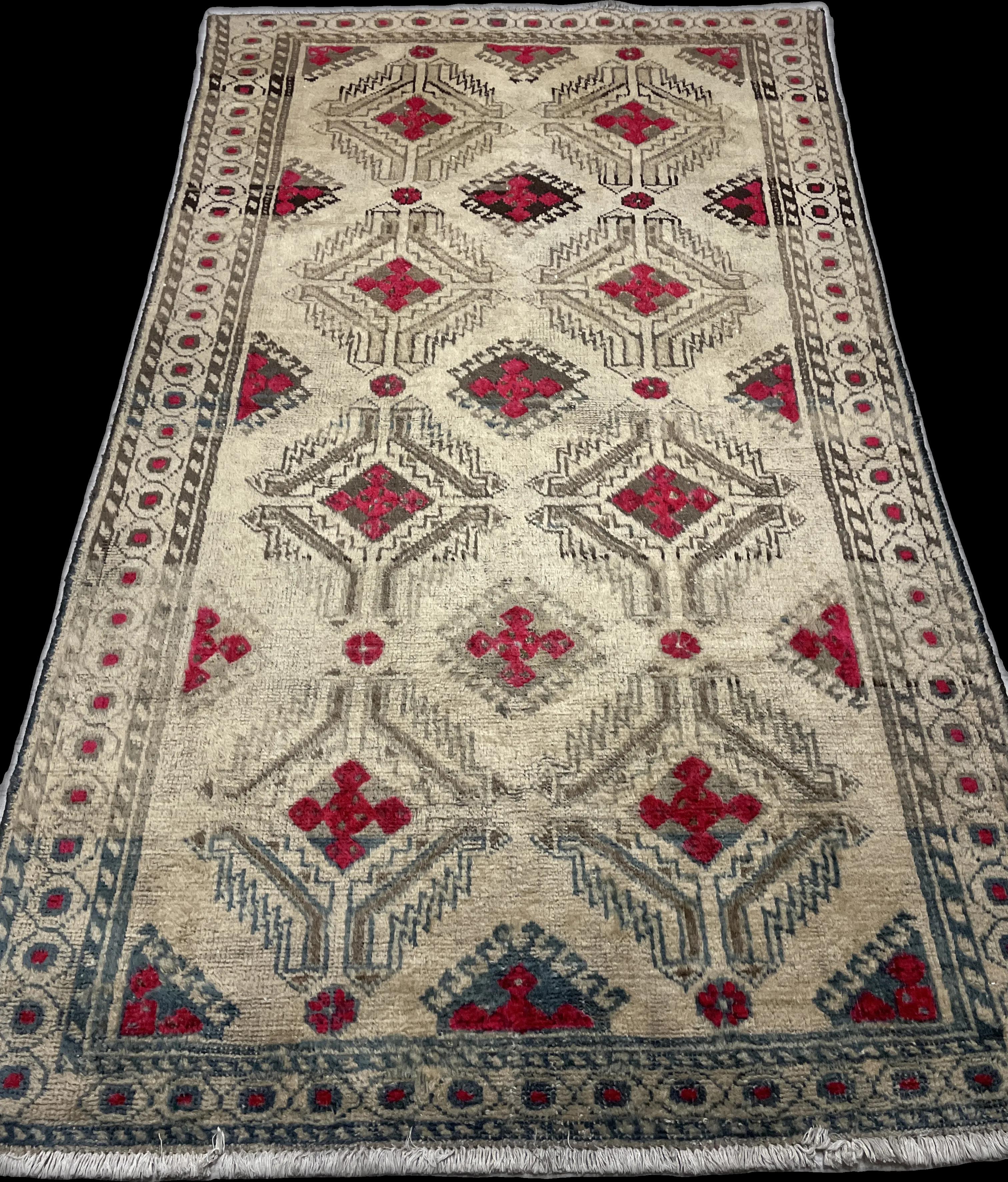 Perspective view of the rug