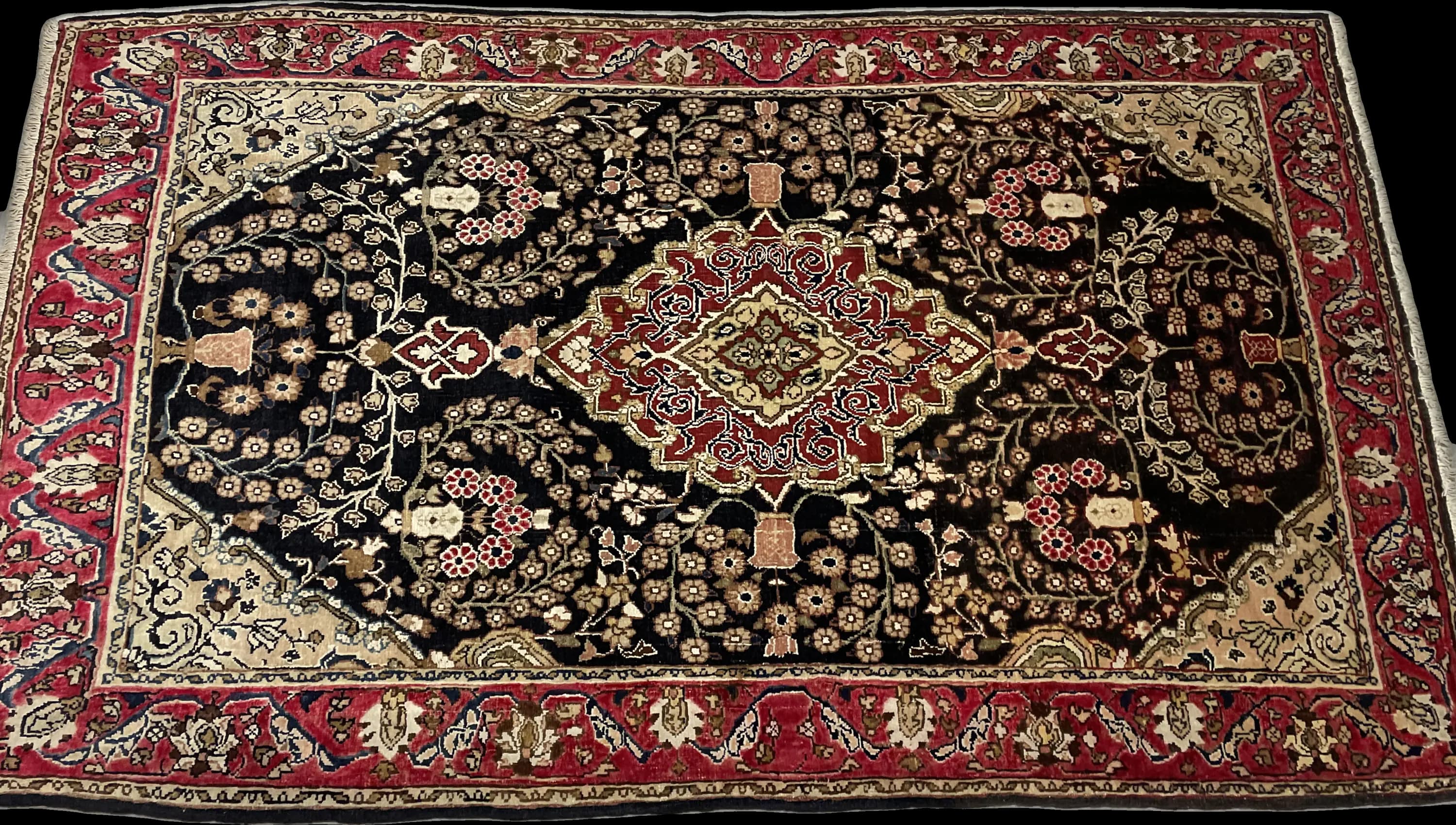 Perspective view of the rug