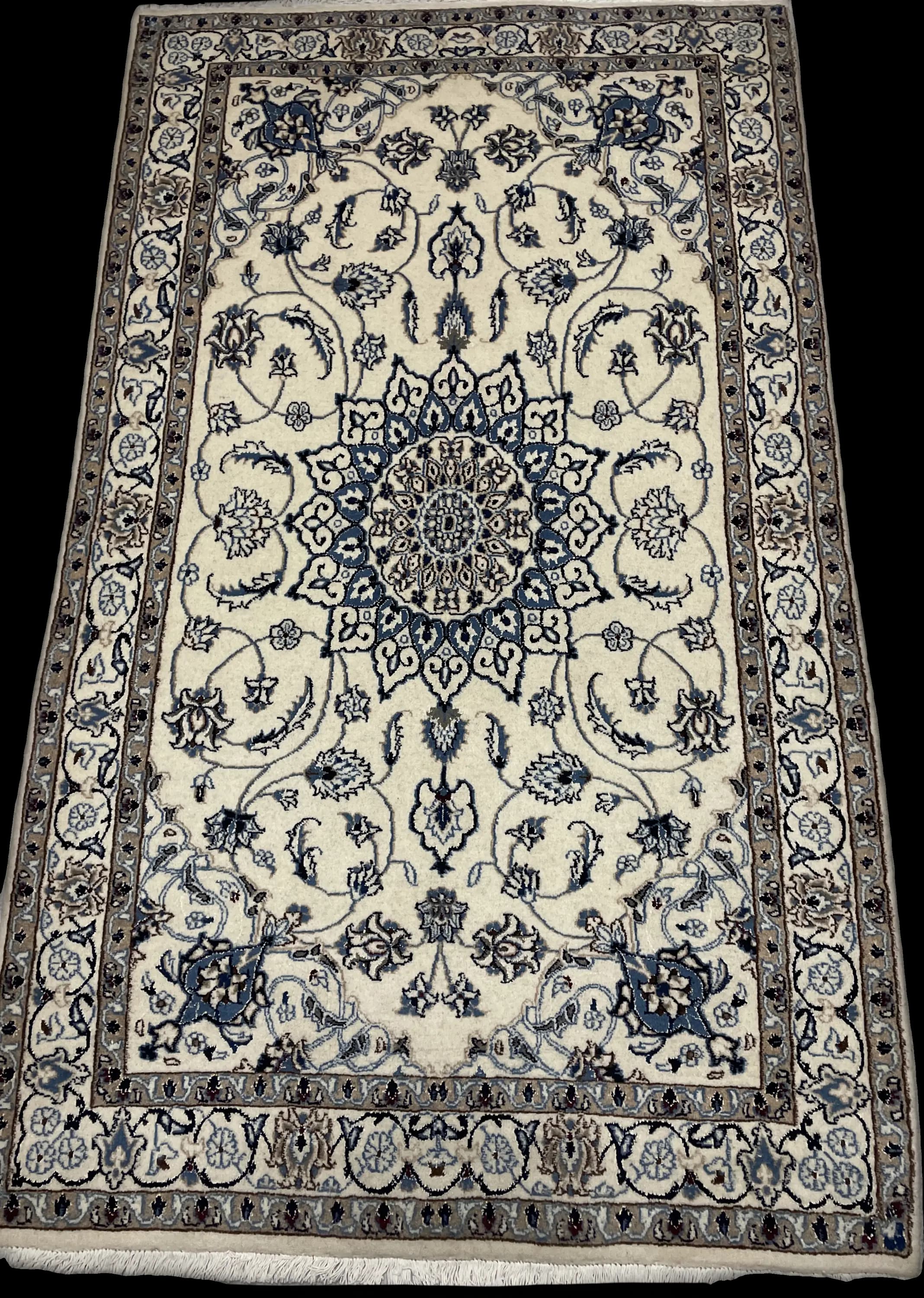 Perspective view of the rug