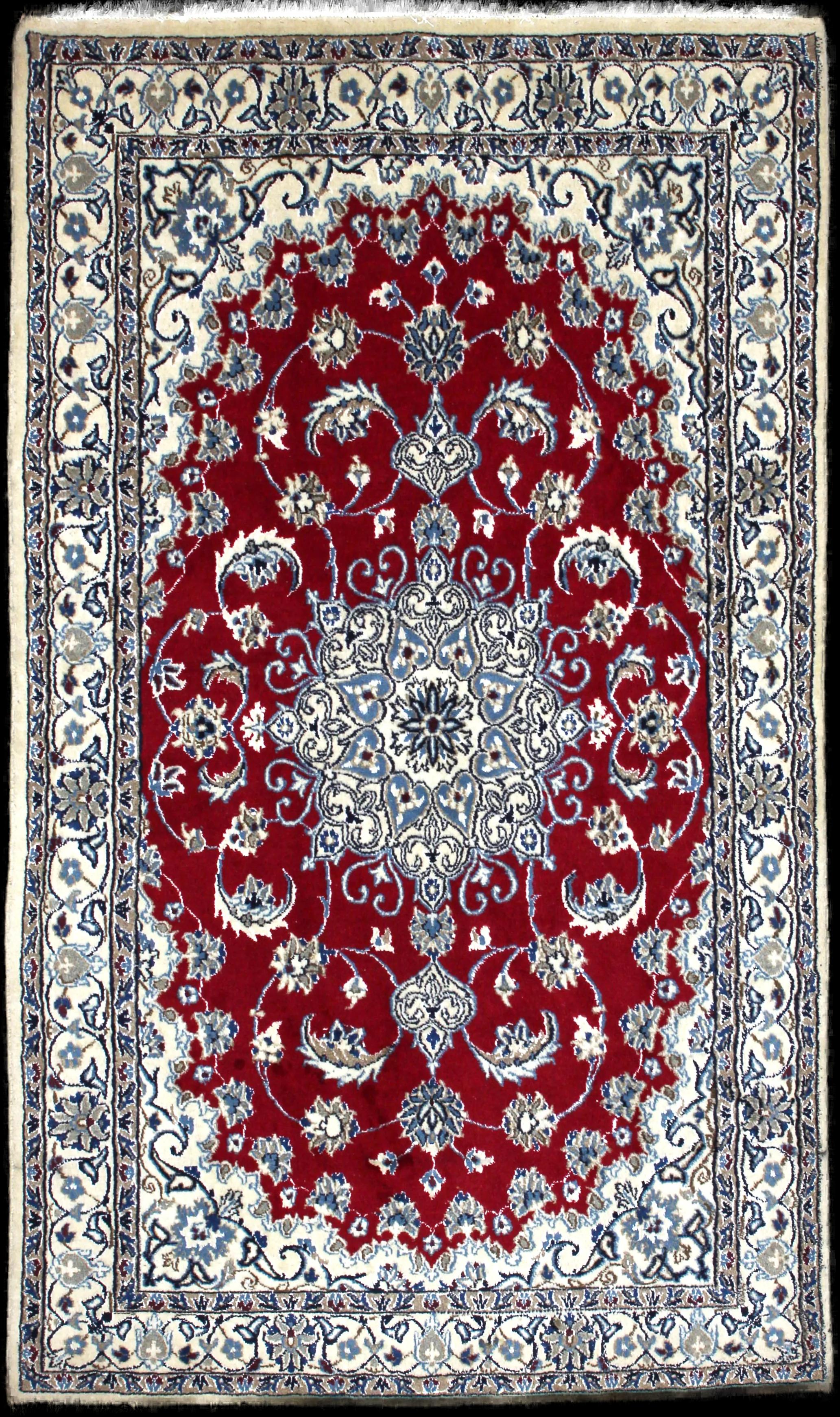 Complete view of the rug