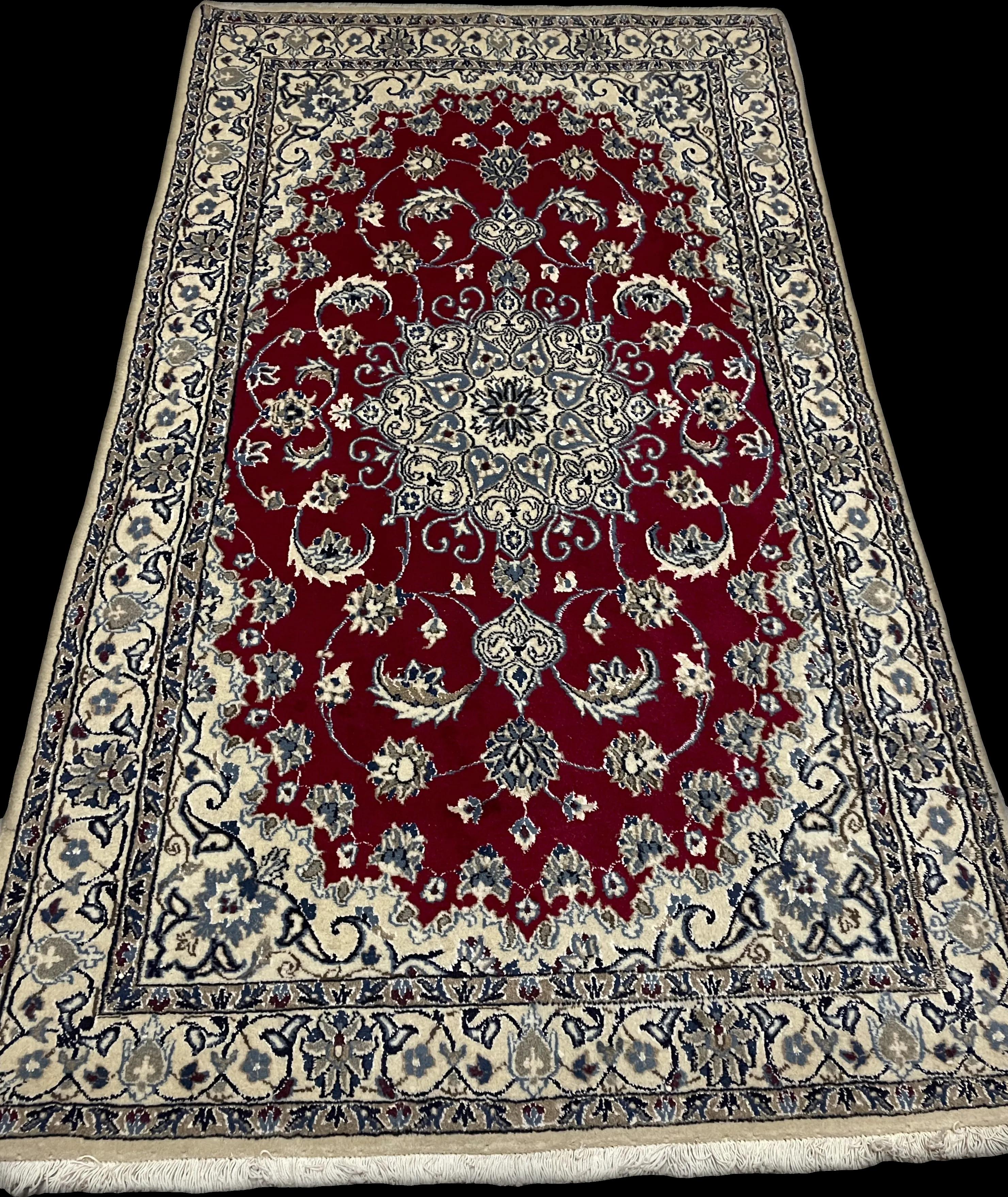 Perspective view of the rug